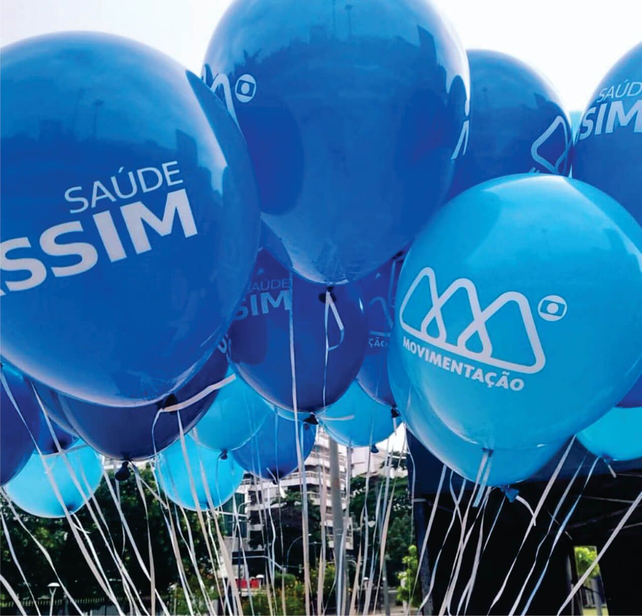 balões personalizados azuis com gás hélio 